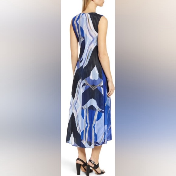 Ming Wang abstract pleated blue midi dress - Picture 4 of 13